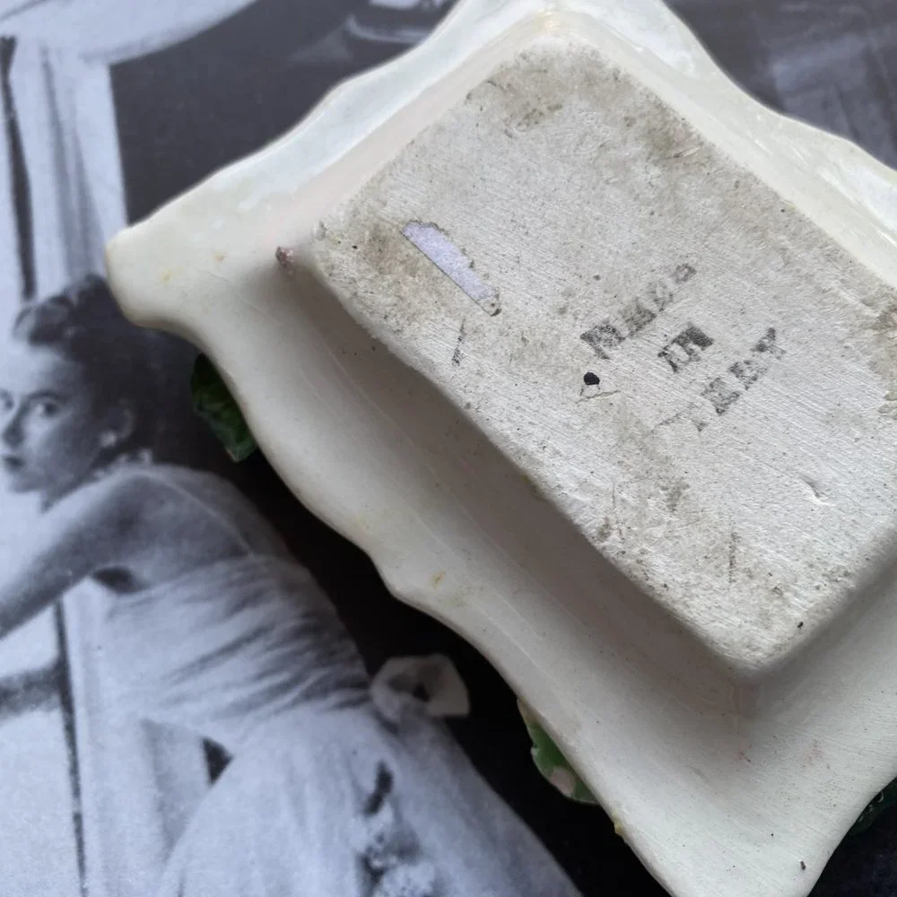 VINTAGE PORCELAIN FLOWER DISH